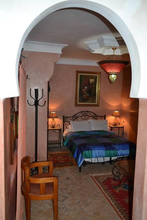 Hotel Riad L' Arganier D' Or Ait el Rhazi Exterior photo