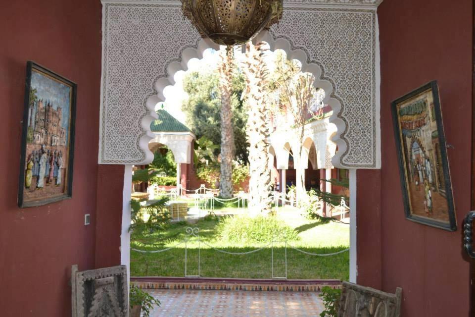 Hotel Riad L' Arganier D' Or Ait el Rhazi Exterior photo