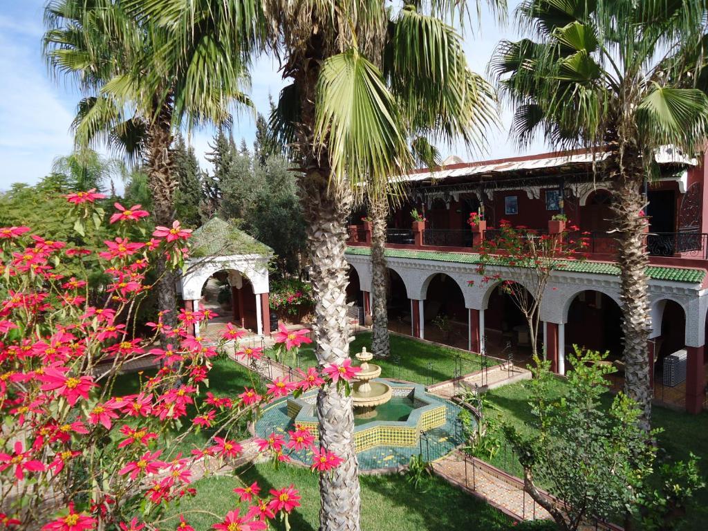 Hotel Riad L' Arganier D' Or Ait el Rhazi Exterior photo